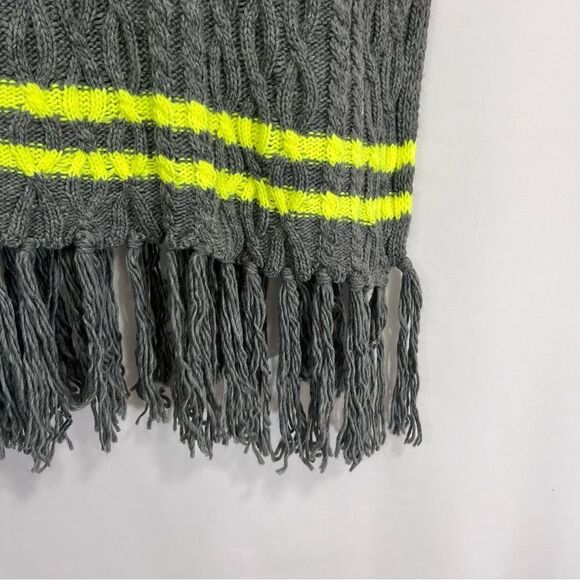 Steve Madden Womens Neon Stripe Fringe Knit Poncho Sweater OS Gray Fall Winter - Picture 6 of 9